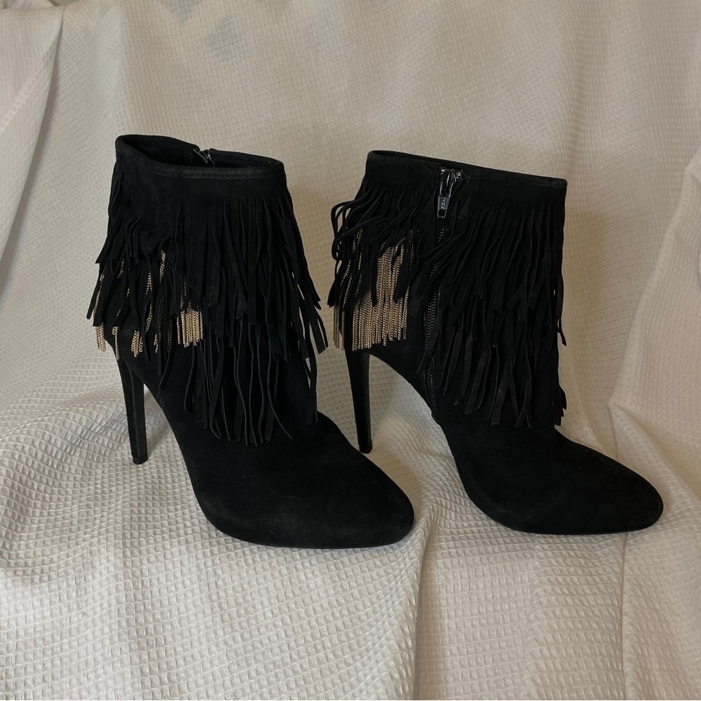 Gianni Bini women’s size 8 medium suede fringed high heeled booties, black. - Picture 4 of 8